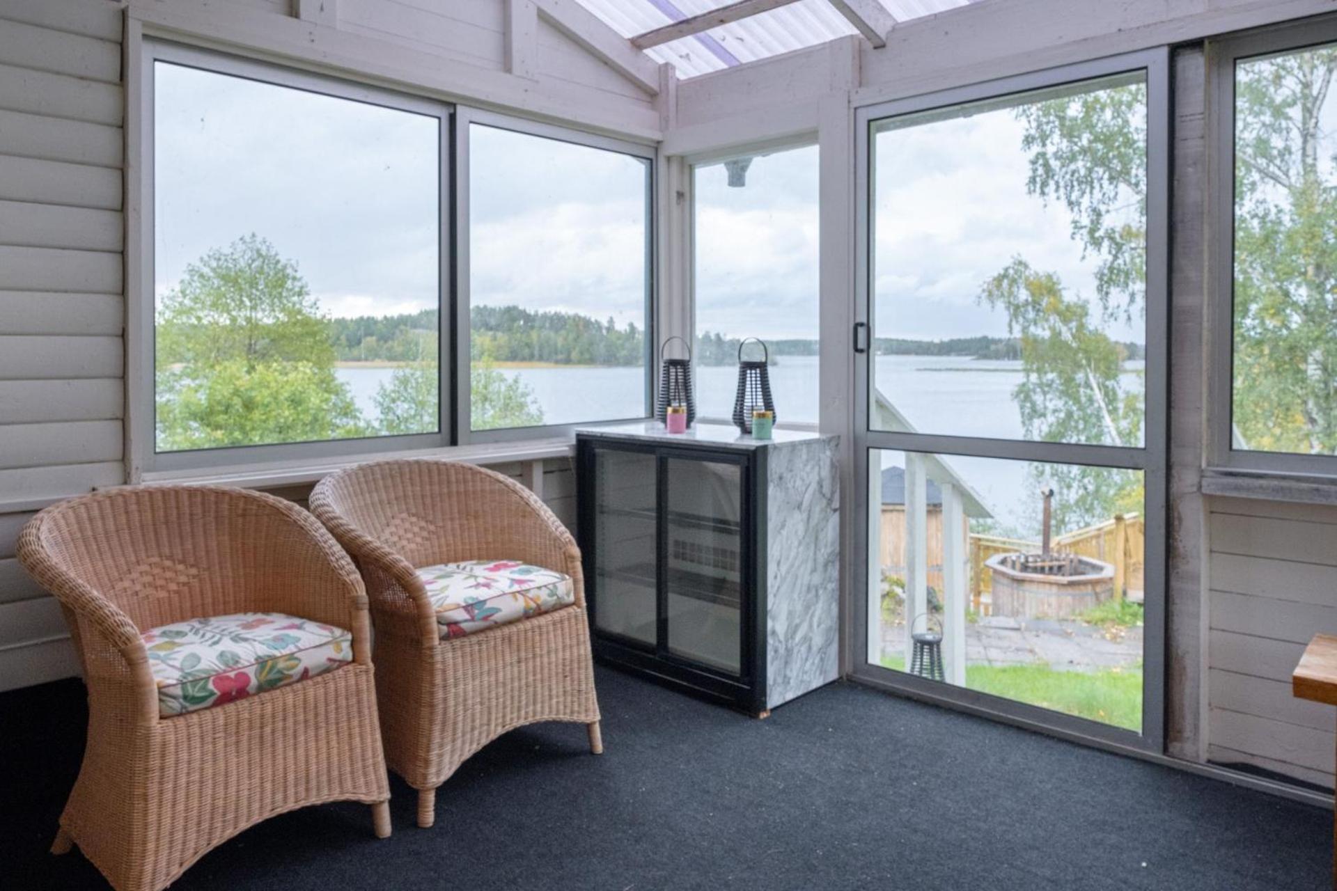 Unique Cottage With A View Of Malaren, Mariefred Exteriér fotografie